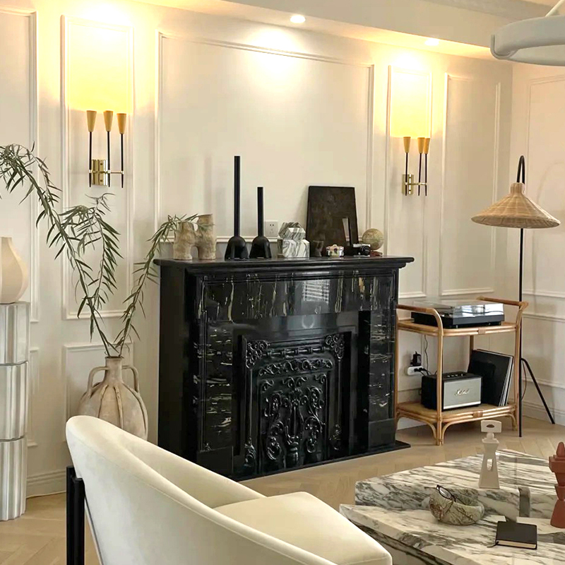 Luxury Natural Stone Wood Burning Black Marble Fireplace Surround Mantel with Artistic Carving for Indoor Hotel Villa Decor