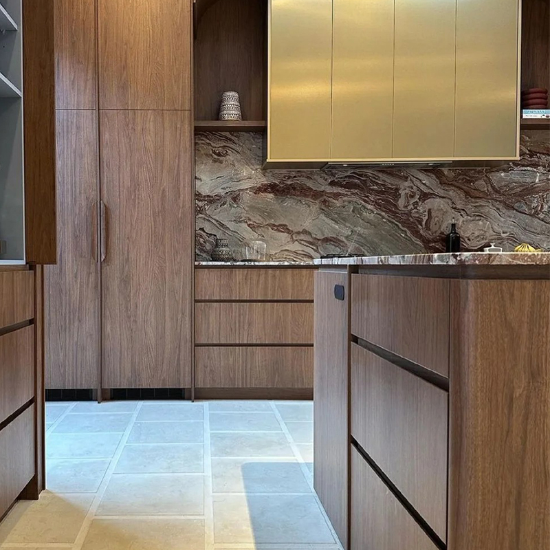 Wholesale Price Natural Red Marble with White Veins Slab Stone for Exterior Interior Wall Decoration Floor Tiles Villa Mansion Projects Luxury Home Furniture
